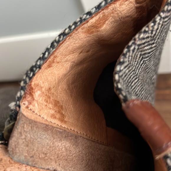 Anthropologie boots- Size 9 - Picture 8 of 8